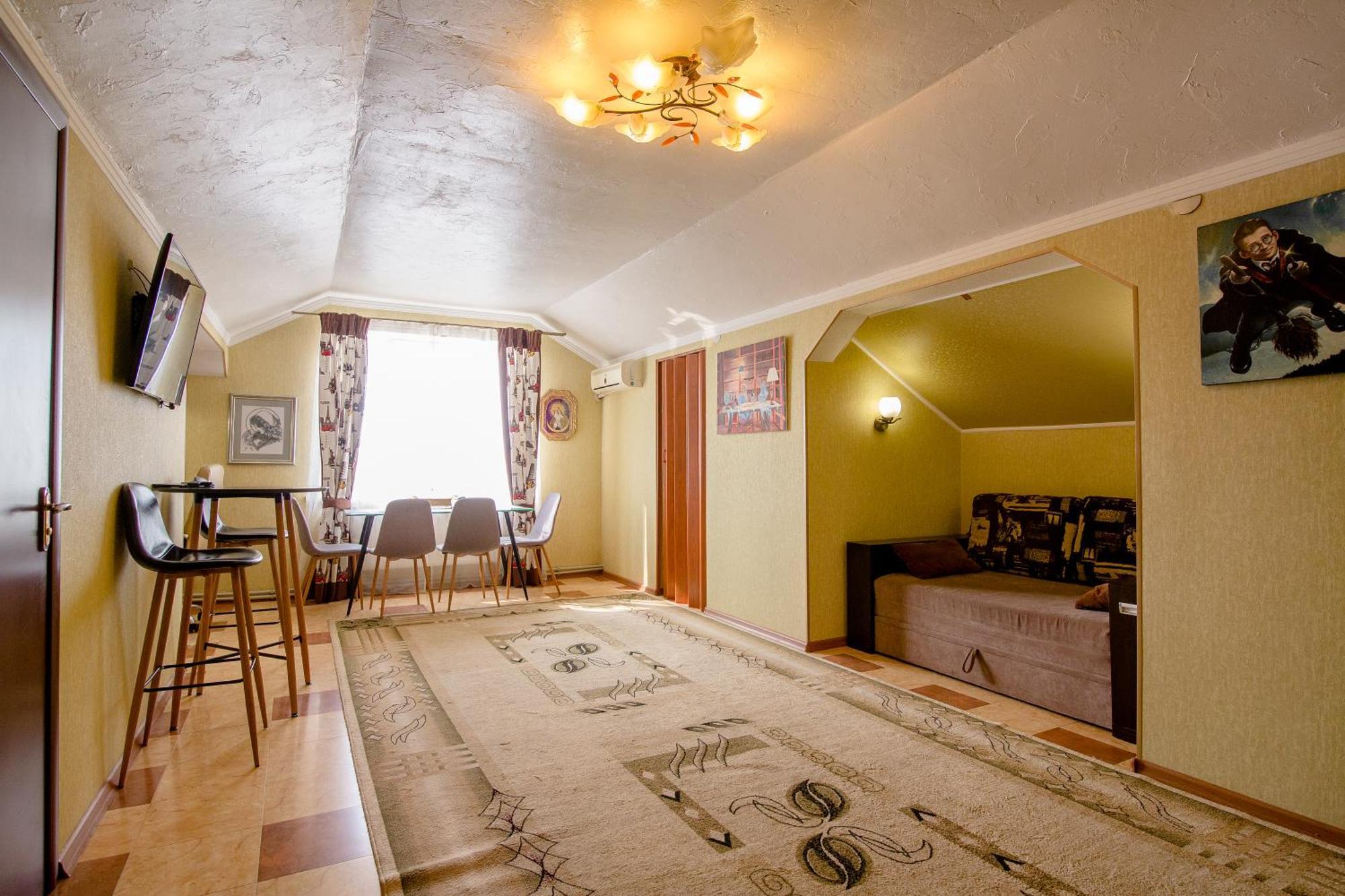 Готель Гайсин «Тіроль» Room photo