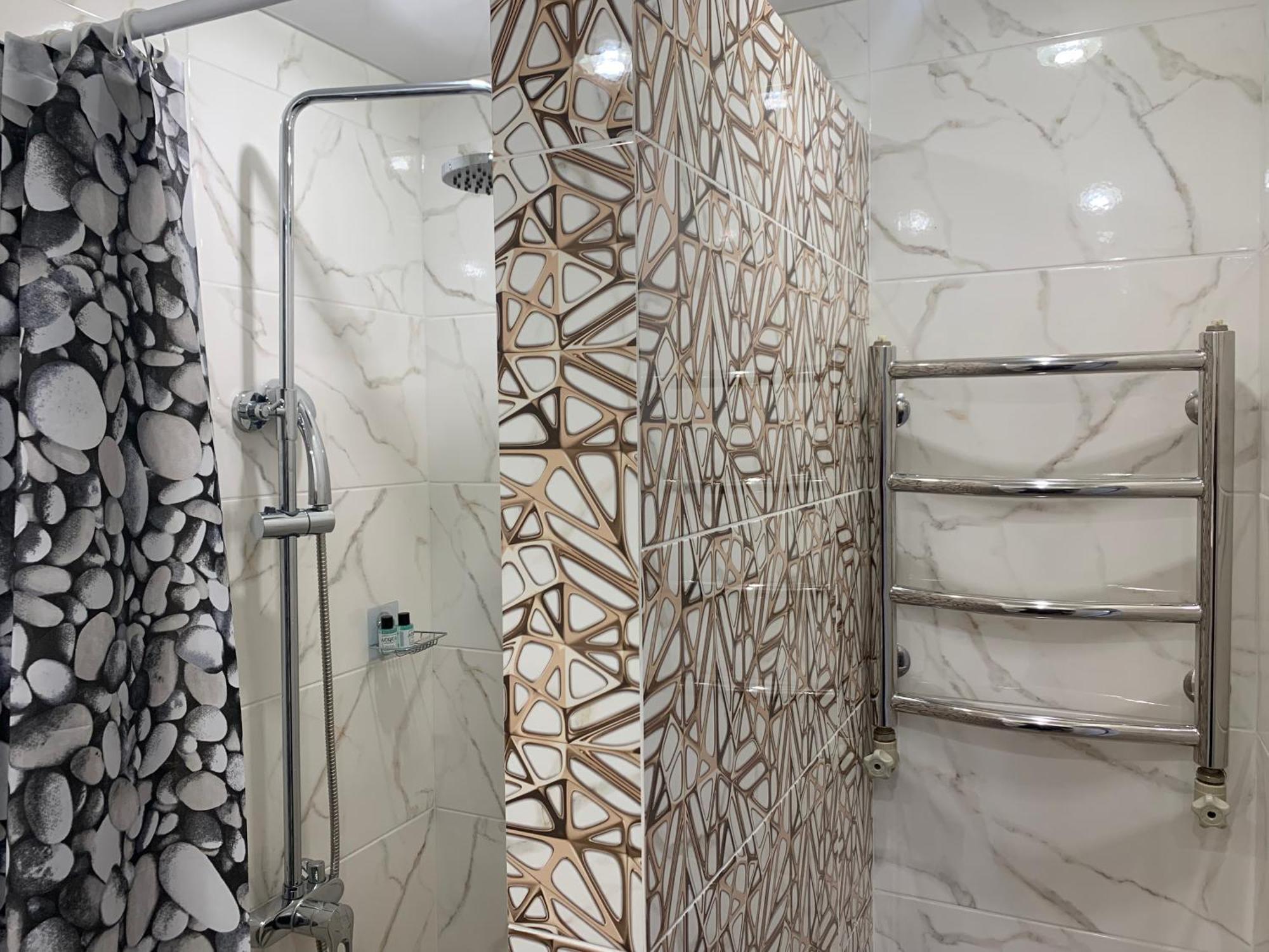 Готель Гайсин «Тіроль» Room photo