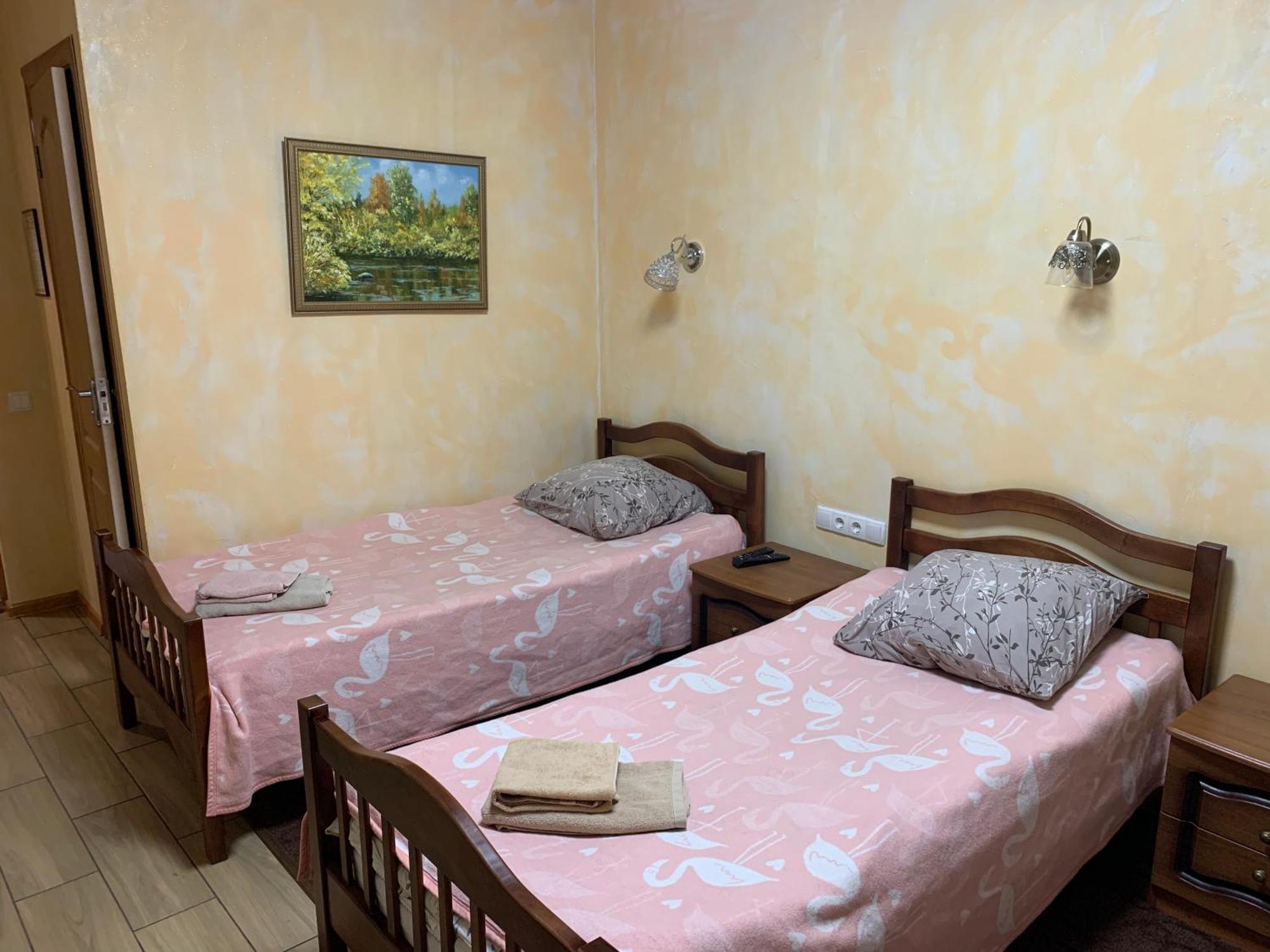 Готель Гайсин «Тіроль» Room photo
